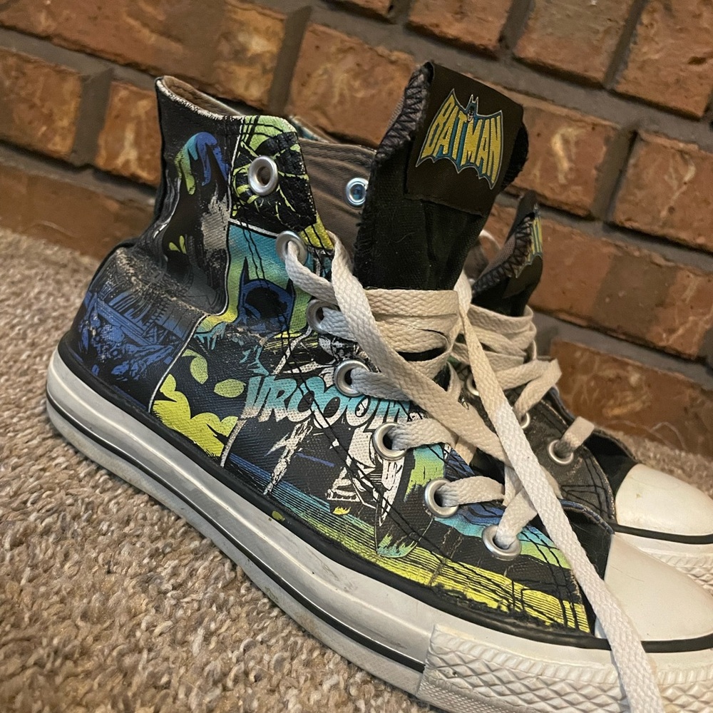 Batman converse.